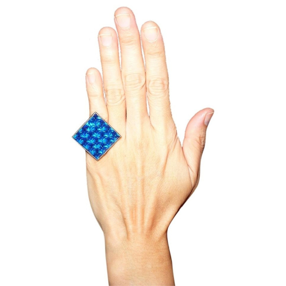 Giles & Brother Hematite Square Statement Cocktail Ring Blue Crystals NWT Size 5