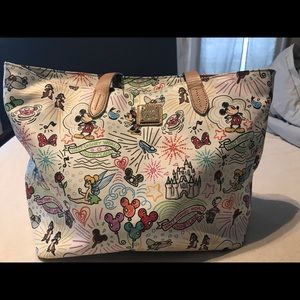 Disney Dooney & Bourke Sketch Large Zip Shopper