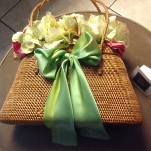 Boost buddy bag purse