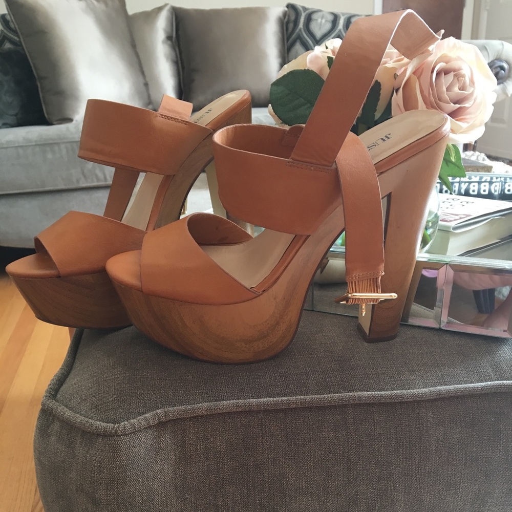 JustFab Brown Strappy Platform Sandals
