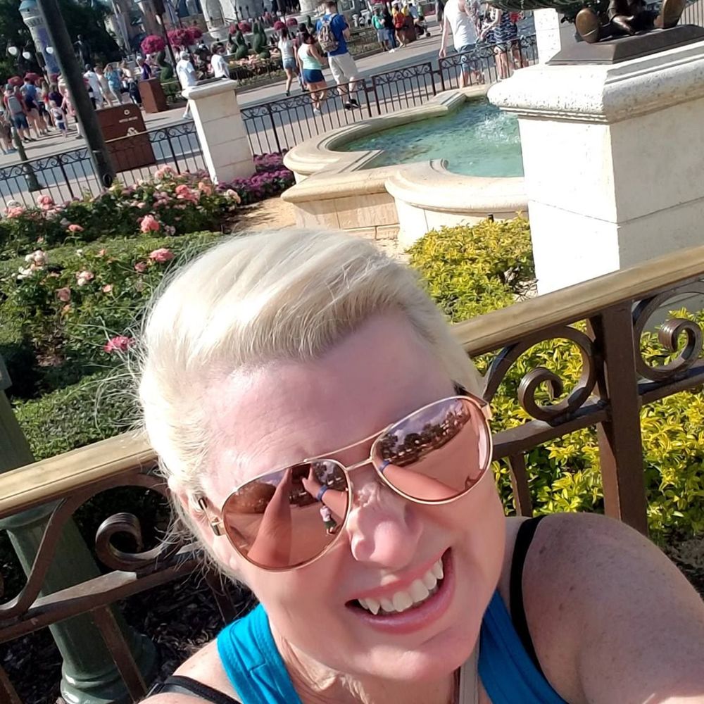 Meet your Posher, Michelle