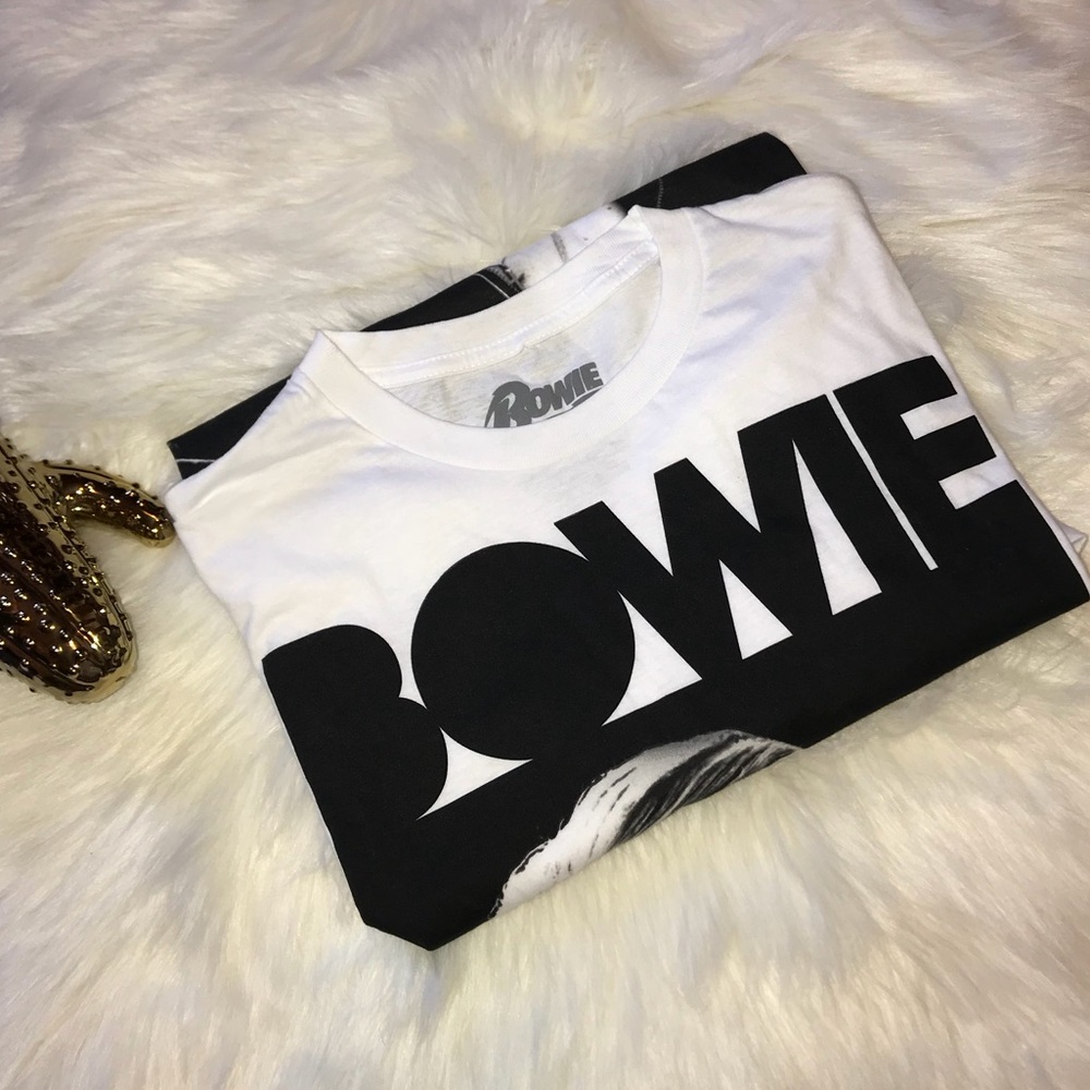 🎉HP🎉 NWOT David Bowie BOWIE Tee