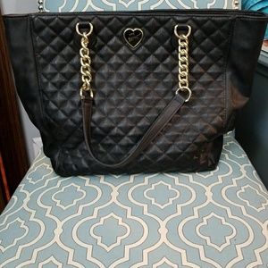 Black quilt faux leather Betsy Johnson purse
