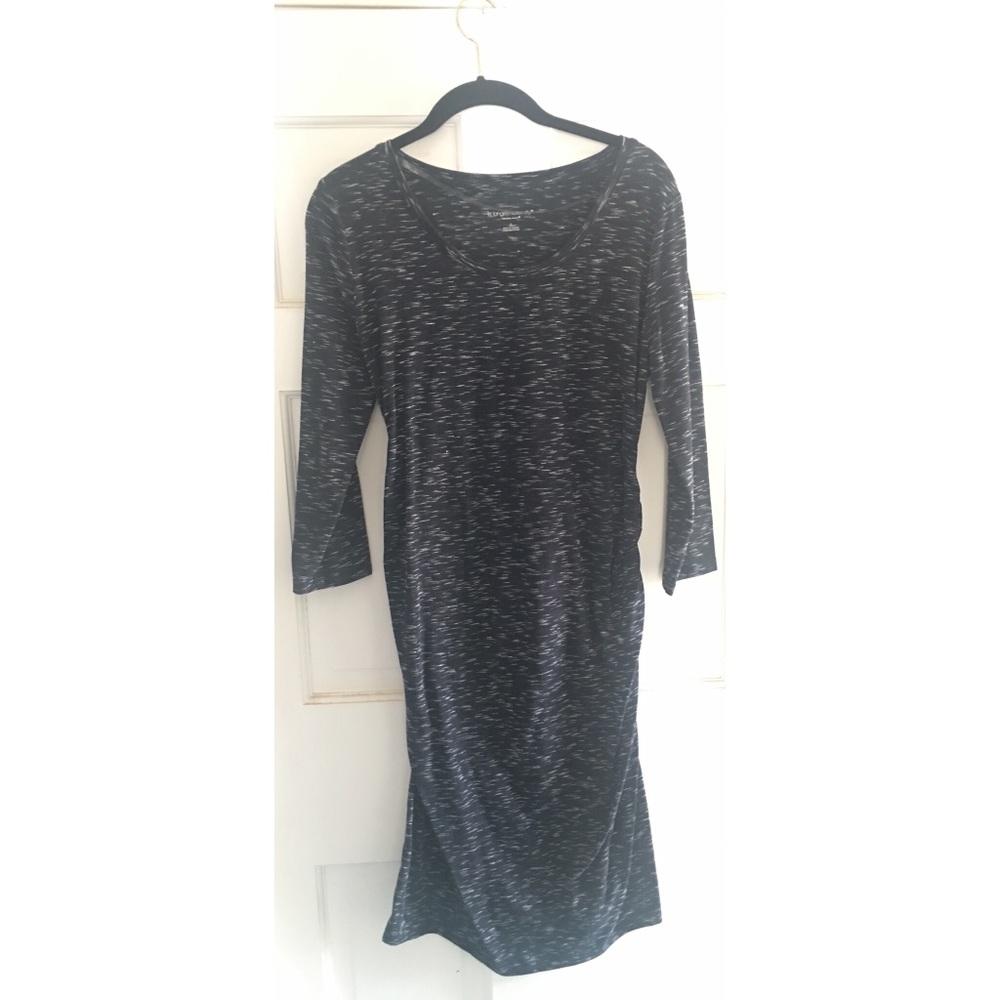 Liz Lange) Maternity dress size SM