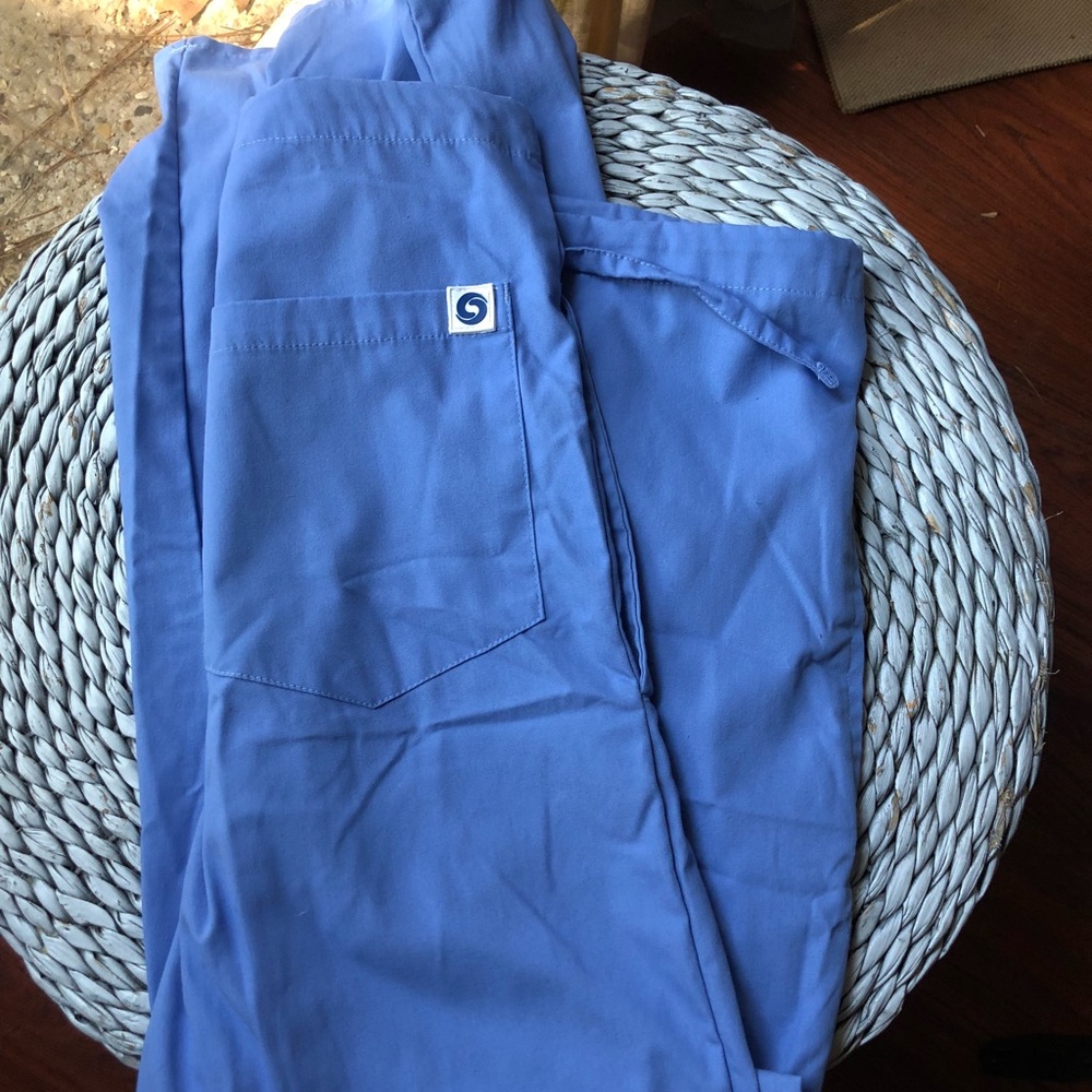 XS spectrum baby blue scrub pants