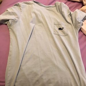 vineyard vines tee shirt