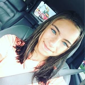 Meet your Posher, Talia