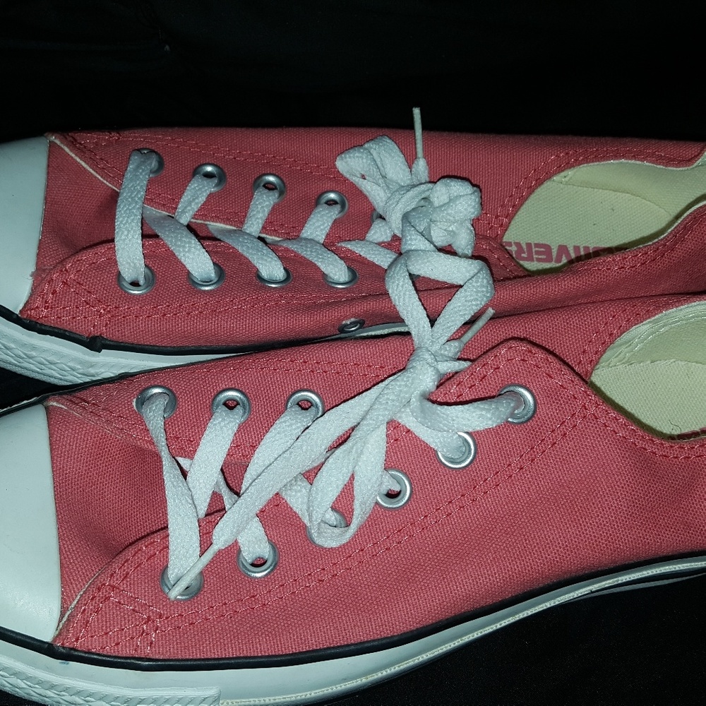 Peach Converse