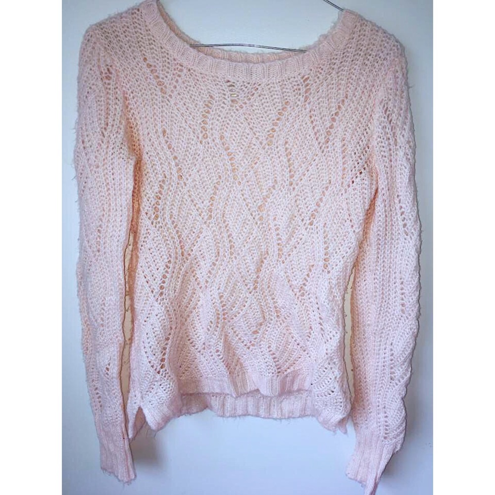 Peach Sweater 🍑