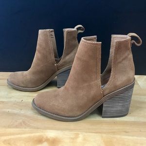 💚Steve Madden Booties!