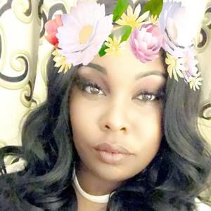 Meet your Posher, Vikki