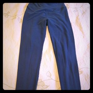 LulaRoe solid blue leggings
