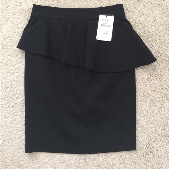Zara Dresses & Skirts - Zara Black Peplum Skirt Sz S NWT