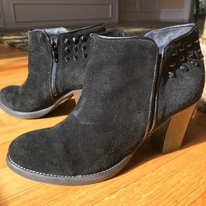 Must go!!! 💃🏻Caravels by Kurt Geiger Booties