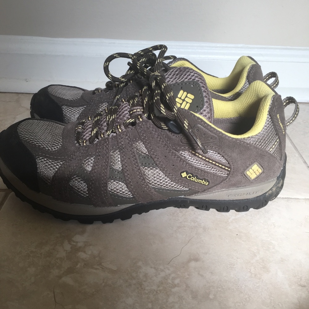 Columbia hiking sneakers