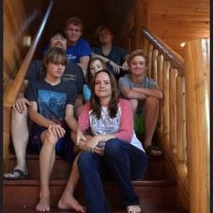 Meet your Posher, Becky