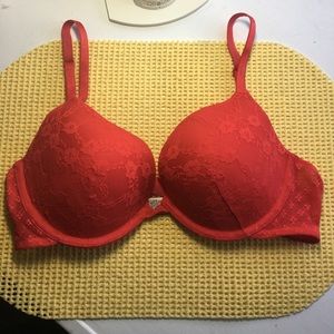 VS Lacey red push up bra