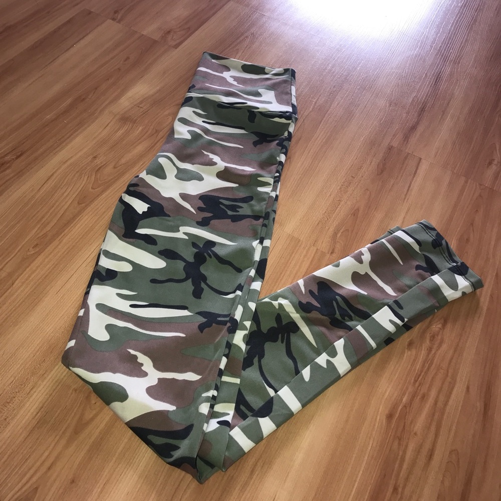Camo tights
