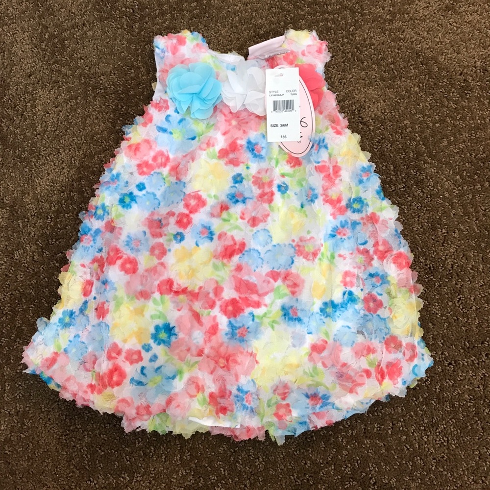 Never worn Dress