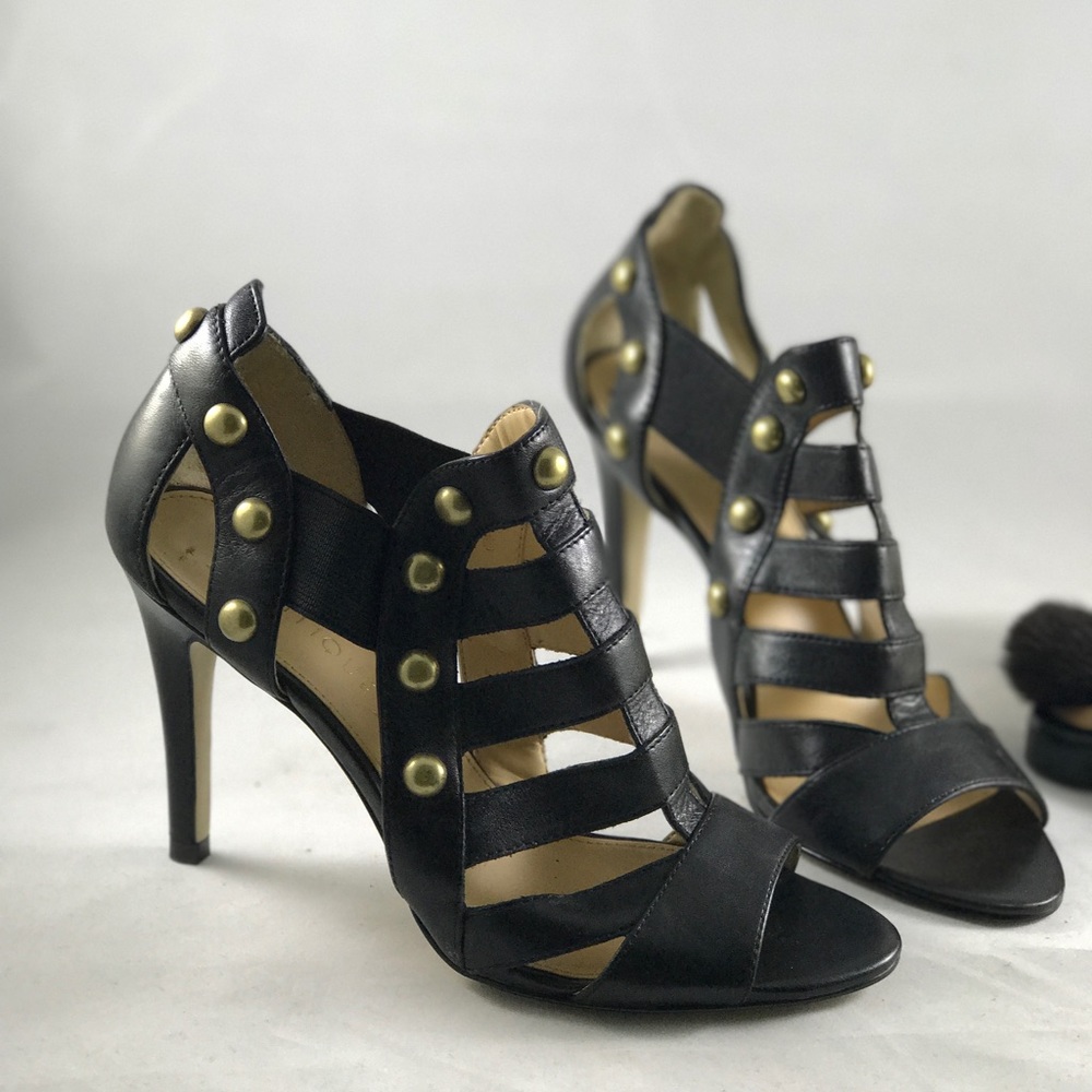 Shoes - Picture 3 of 5