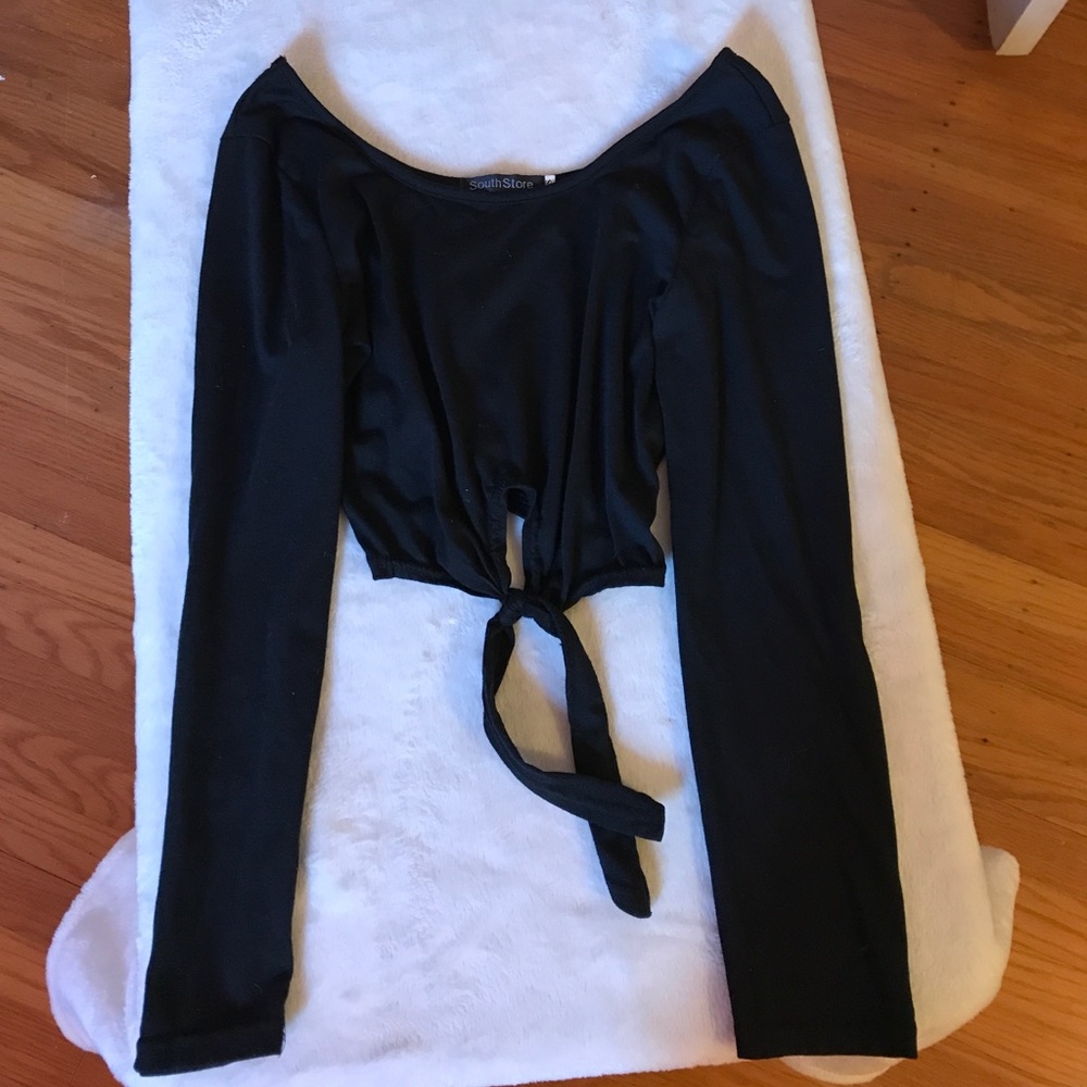 ROWME long sleeve crop top with front tie