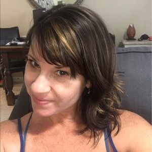 Meet your Posher, Shellie