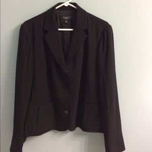 LIKE NEW black blazer