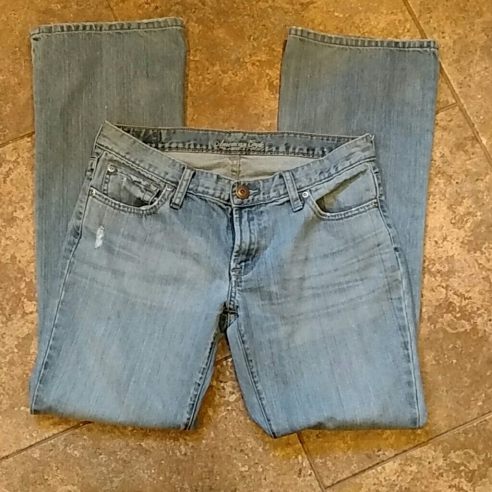 American Eagle jeans, size 6.