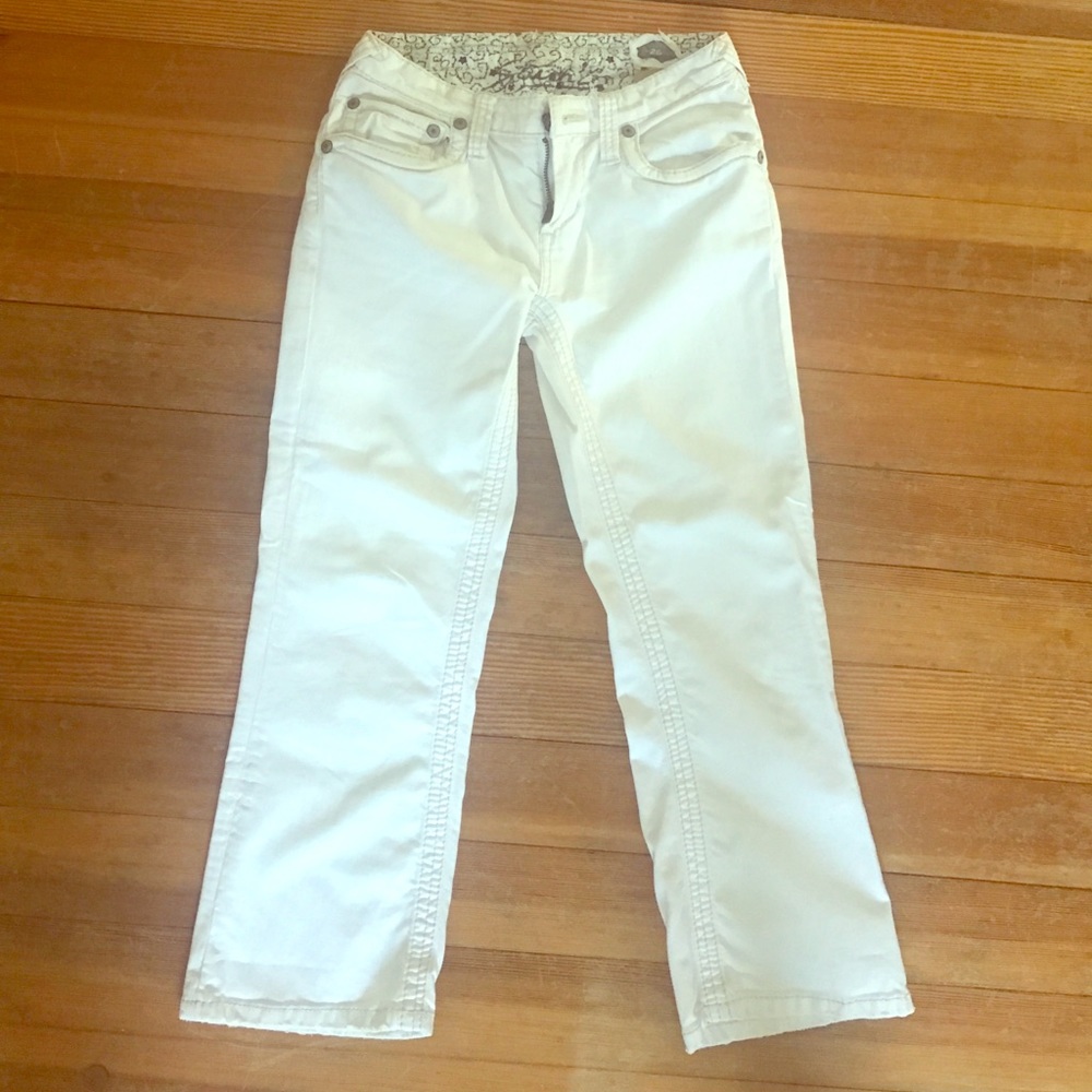 Like new white super trendy Stitch’s jeans
