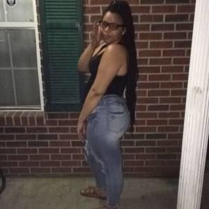 Meet your Posher, Justine