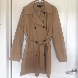 Forever 21 Tan Trenchcoat L
