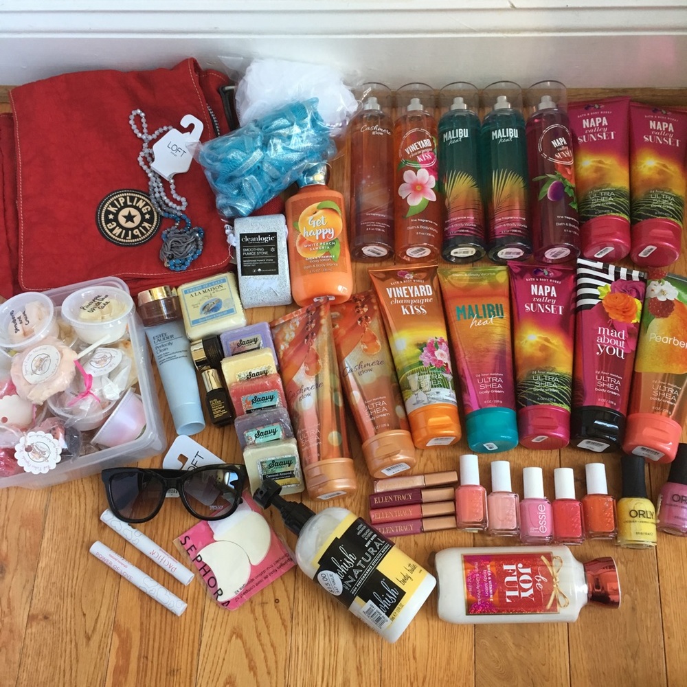 (25) Random Beauty Items, Full Sized!!