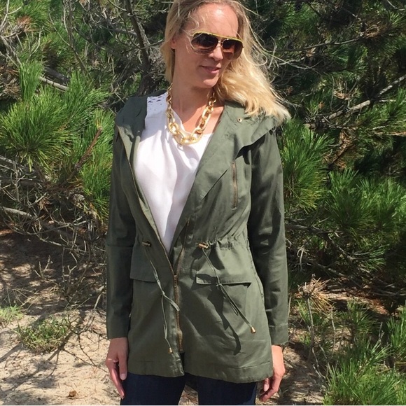 Hooded utility jacket - Picture 2 of 6