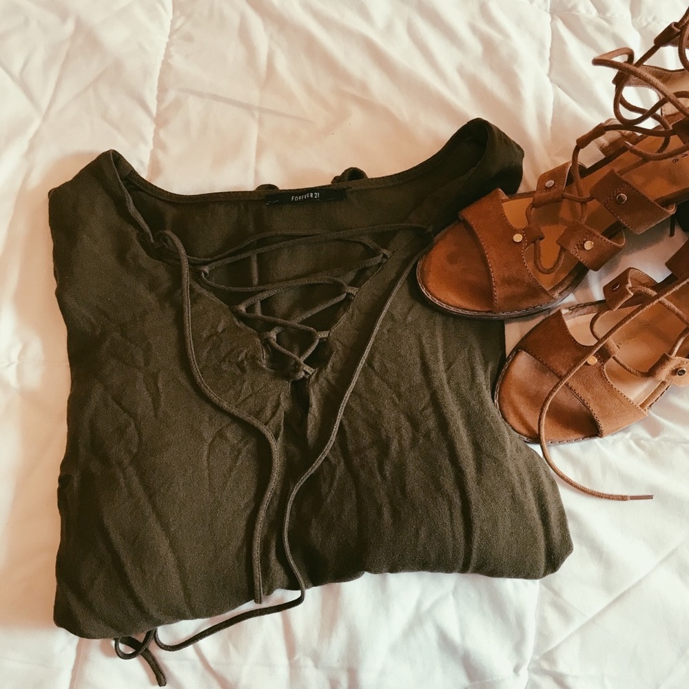 Dark green lace up top