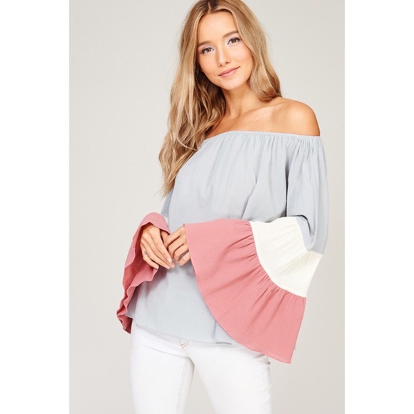 LAST ONE!! Off the Shoulder Color Blocked Top - Picture 2 of 6