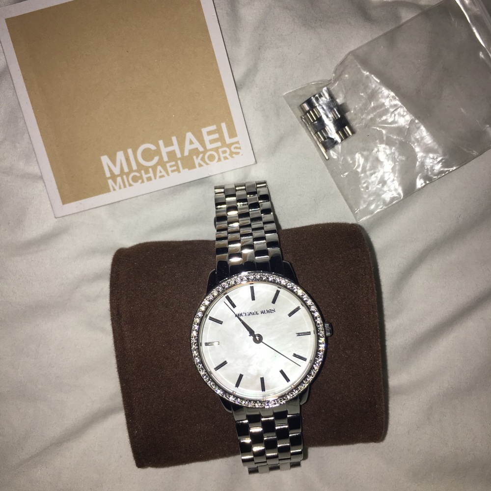 MICHAEL KORS WATCH