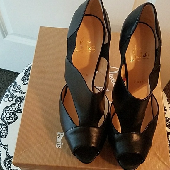 Designer heels - Picture 3 of 5