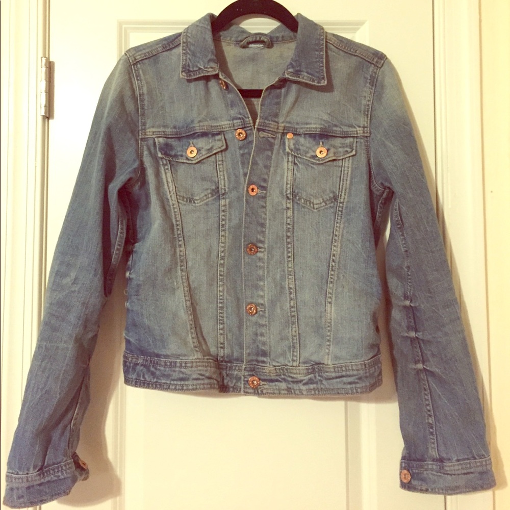 H&M distressed denim jean jacket