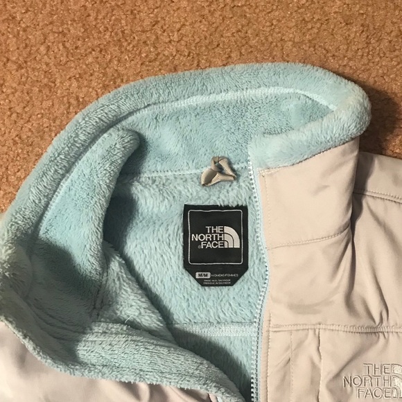 North face jacket! - Picture 2 of 3