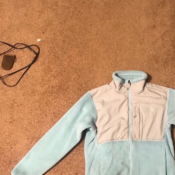 North face jacket! - Picture 3 of 3