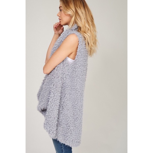 LAST ONE!! Faux Fur Shaggy Vest - Picture 2 of 6