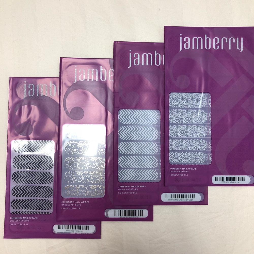 Jamberry Nail Wraps NWT