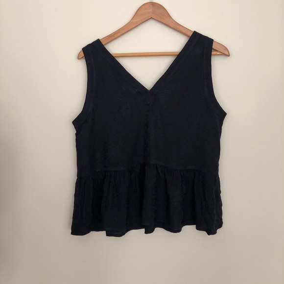 Ann Taylor Loft Navy Flowy Blouse Size Small - Picture 2 of 6