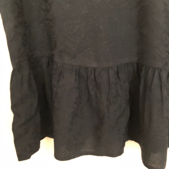 Ann Taylor Loft Navy Flowy Blouse Size Small - Picture 4 of 6