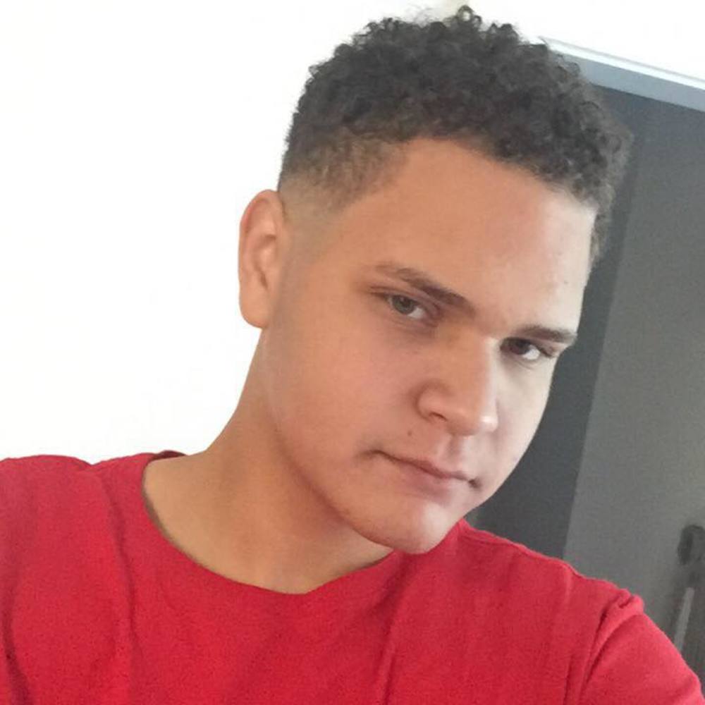 Meet your Posher, Josiah