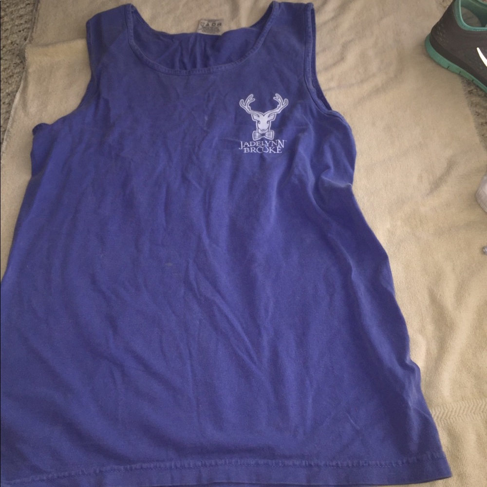 Madelyn Brooke tank !