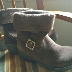 Crocs ankle boots size 8
