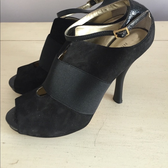 Nine West Black Suede Heels - Picture 3 of 5