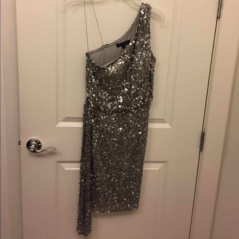 Aidan Mattox Sequin Dress Size 4