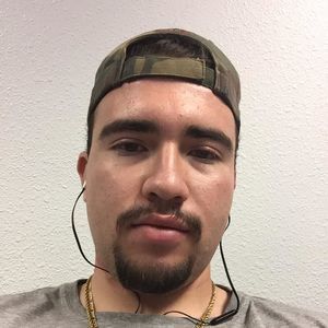 Meet your Posher, Cory